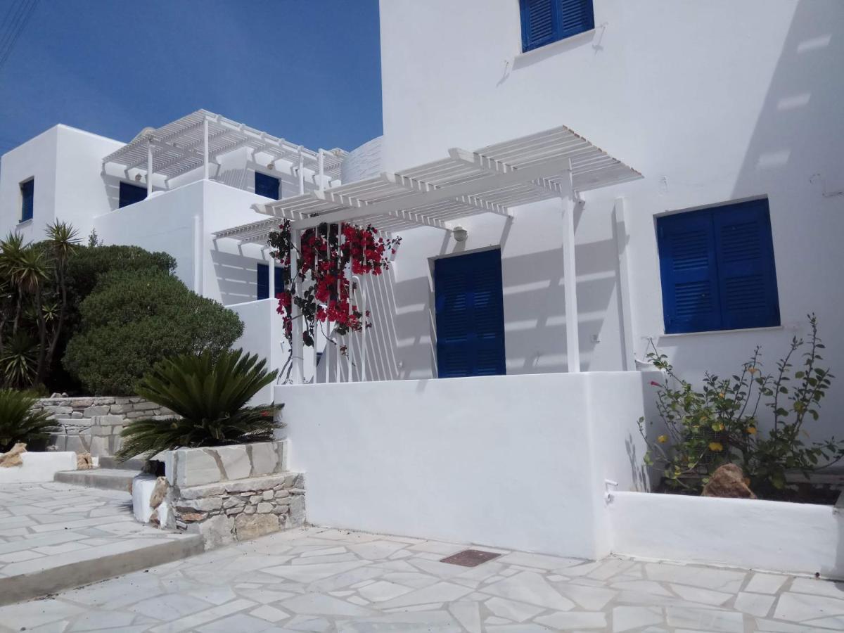 Nicos Studios & Apartments Logaras Extérieur photo