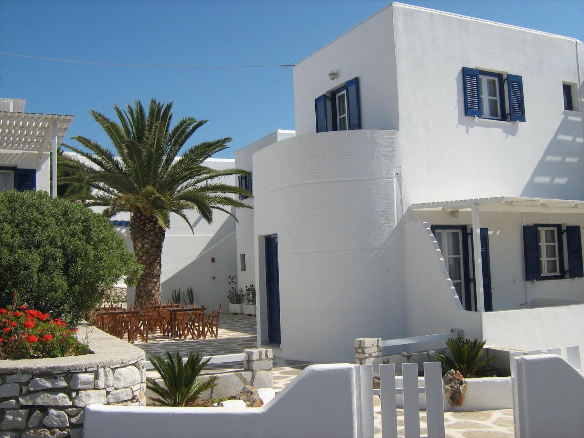 Nicos Studios & Apartments Logaras Extérieur photo