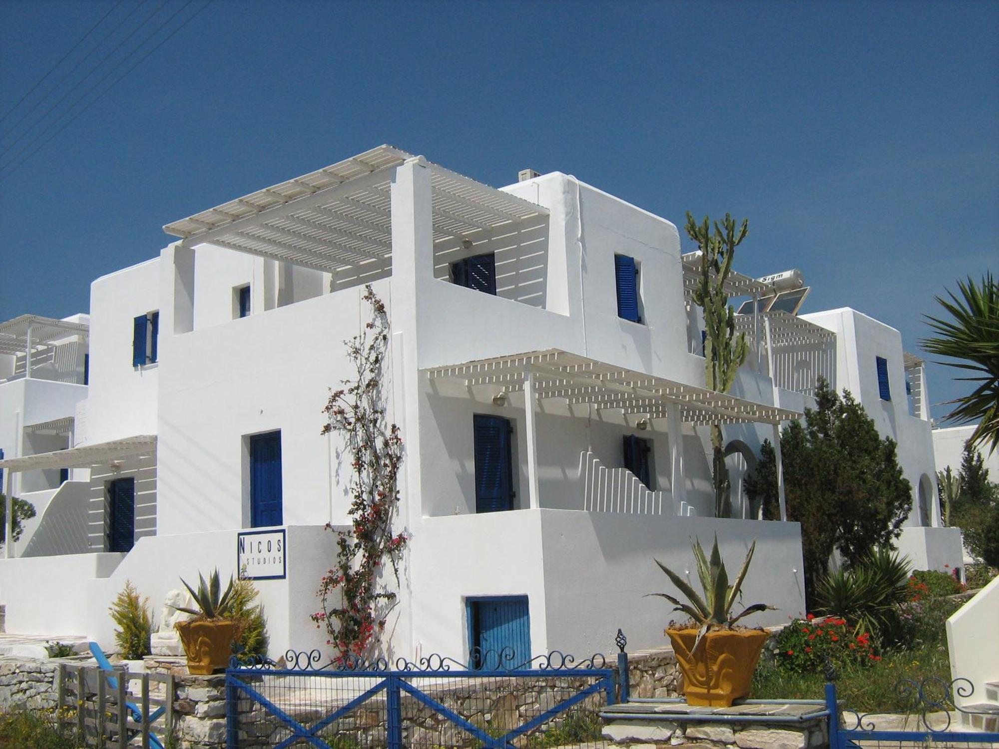 Nicos Studios & Apartments Logaras Extérieur photo