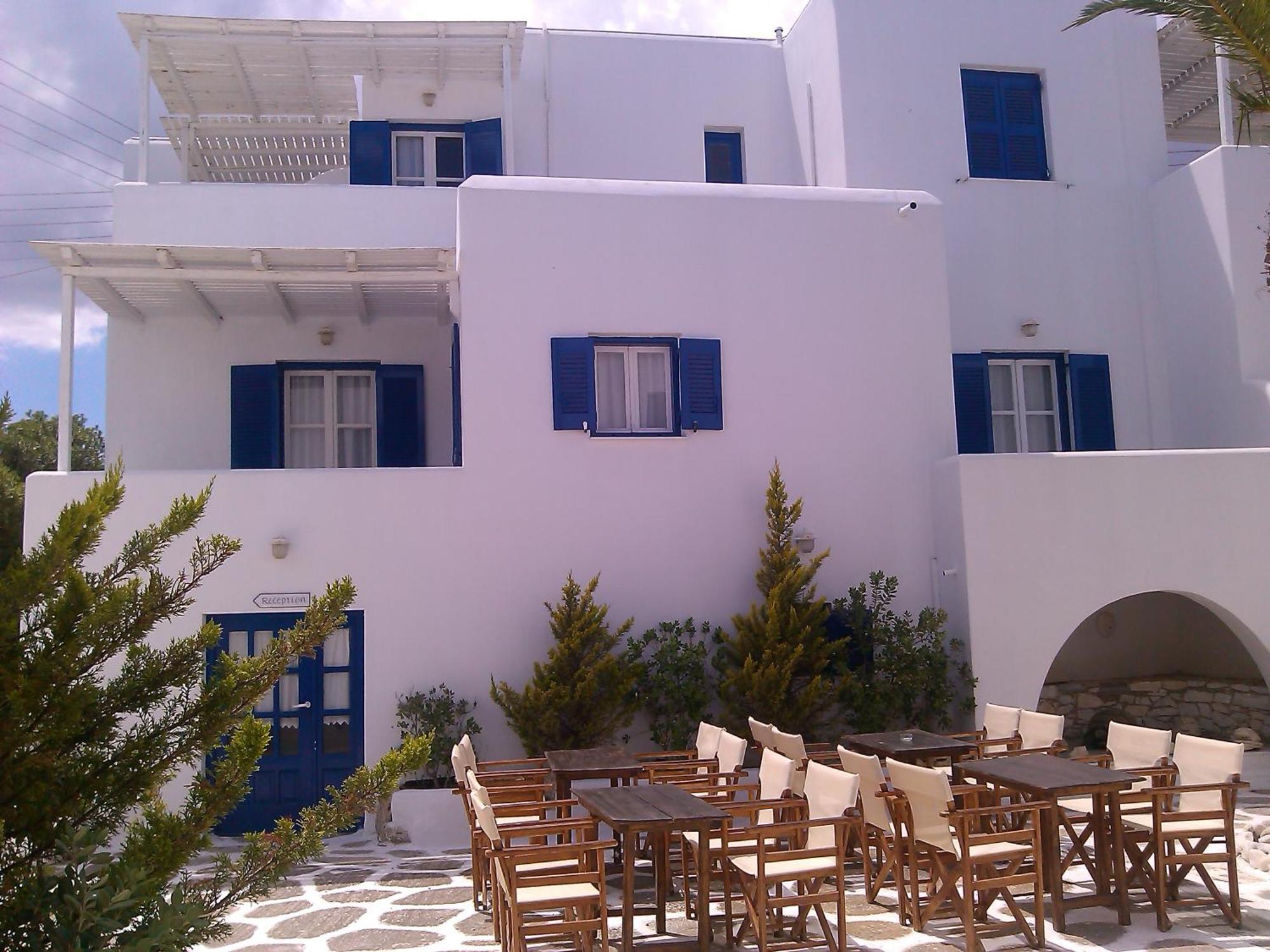 Nicos Studios & Apartments Logaras Extérieur photo